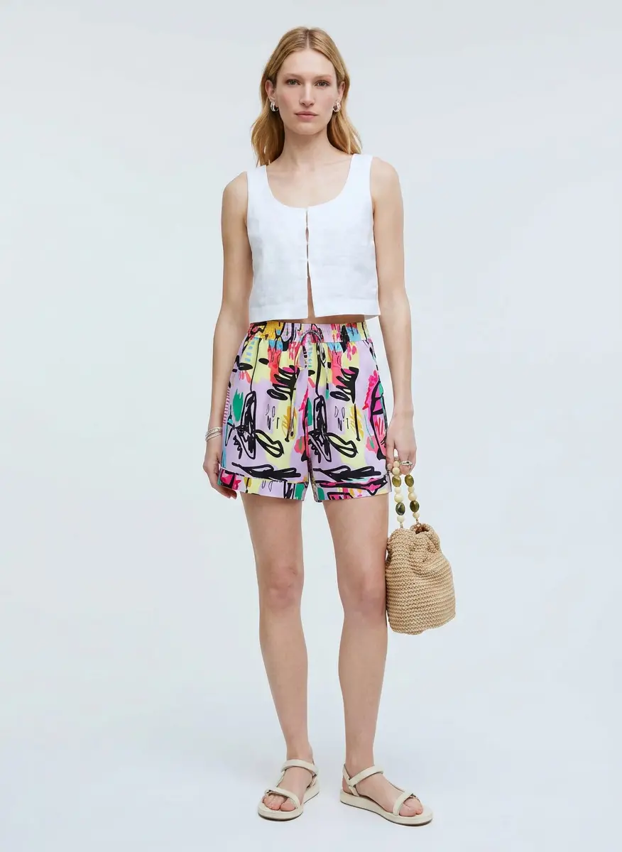 Minimalist Summer Chic