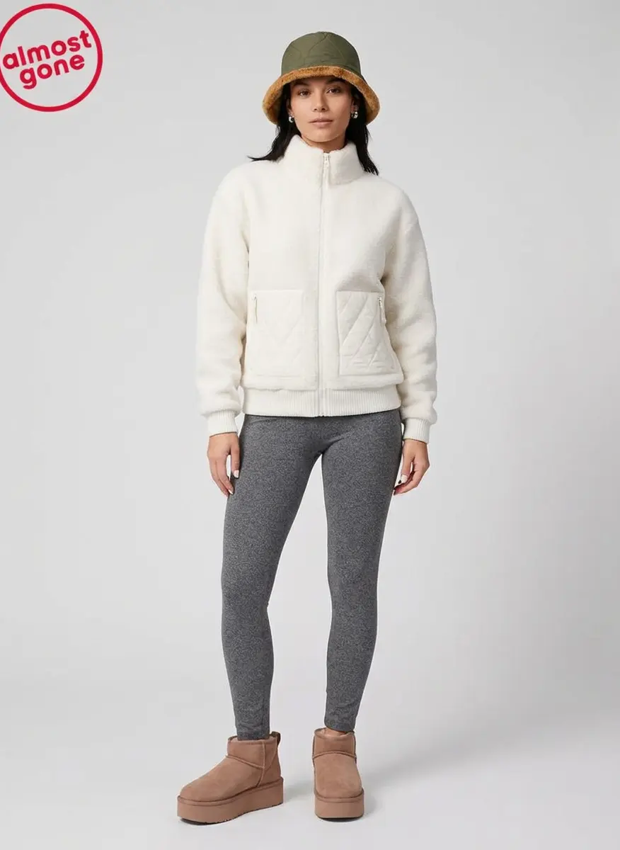 Pink & Cream Winter Comfort