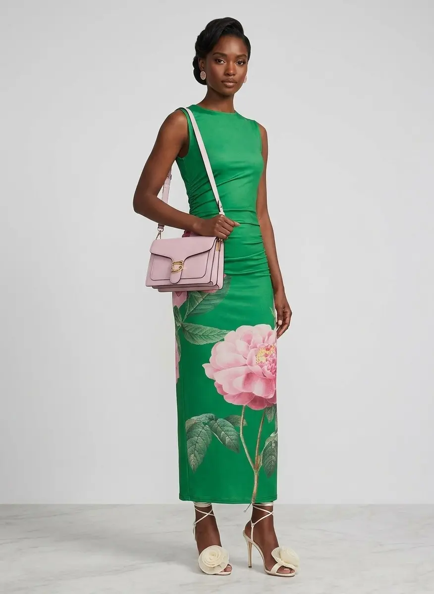 Romantic Floral Accent