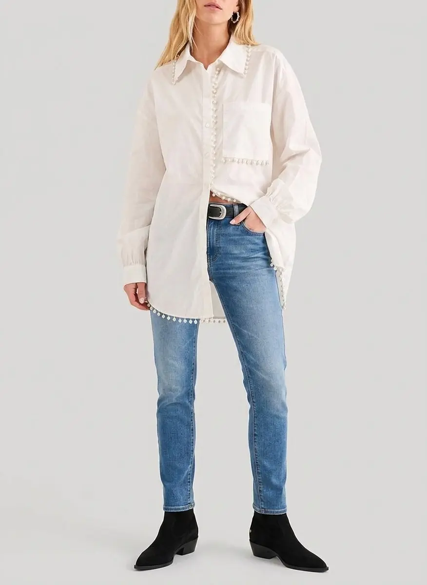 Modern Western Minimalist