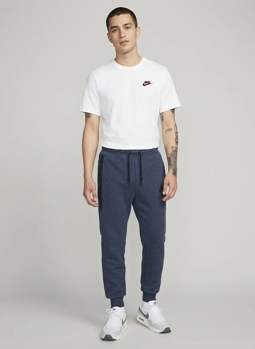 Signature Tech Athleisure