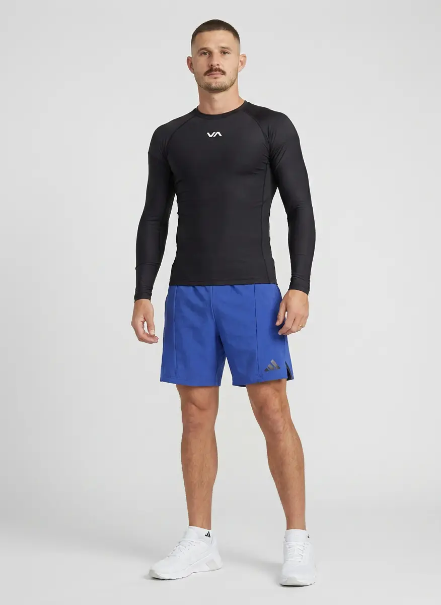 Urban Athlete Contrast