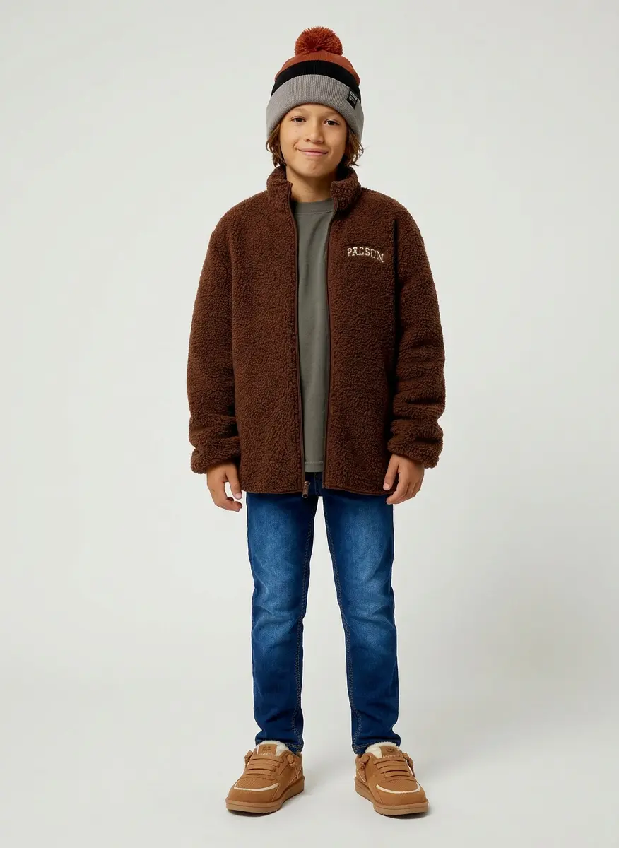 Cozy Autumn Explorer