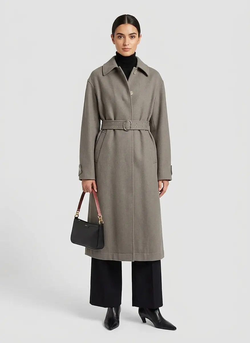 Minimalist Noir Contrast
