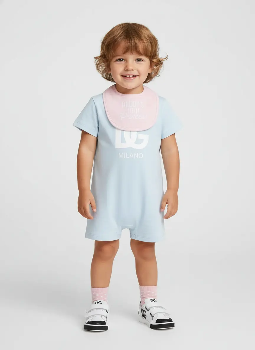 Modern Mini-Me Explorer