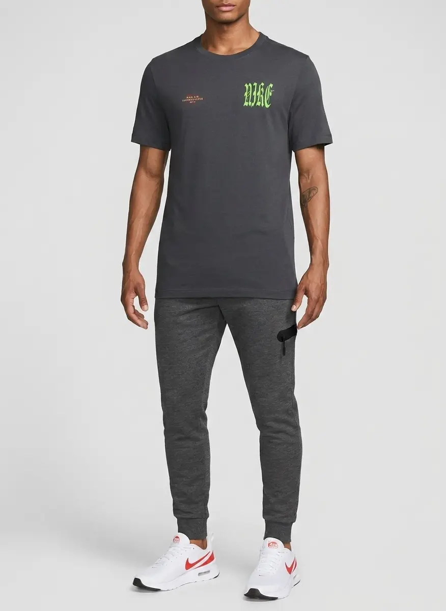Urban Athleisure Essential