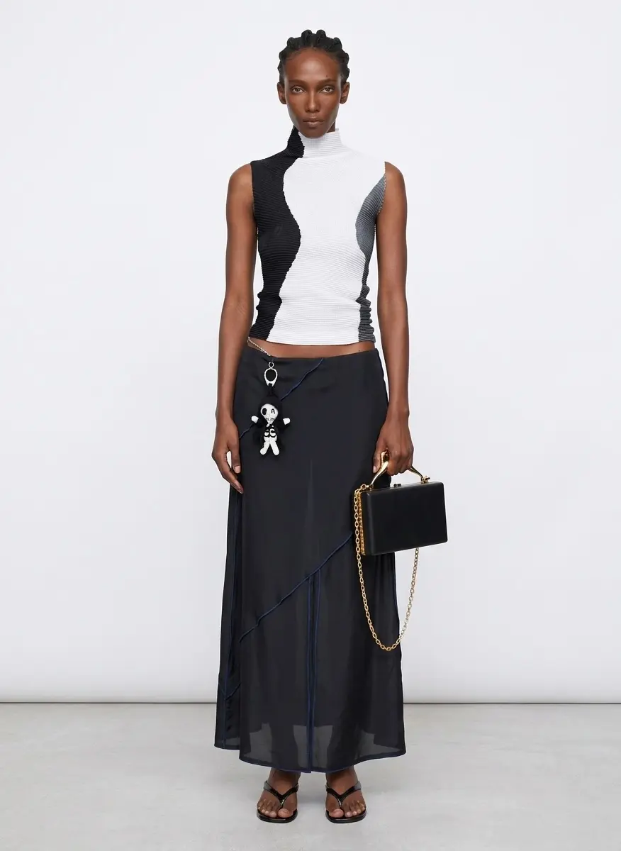 Deconstructed Elegance