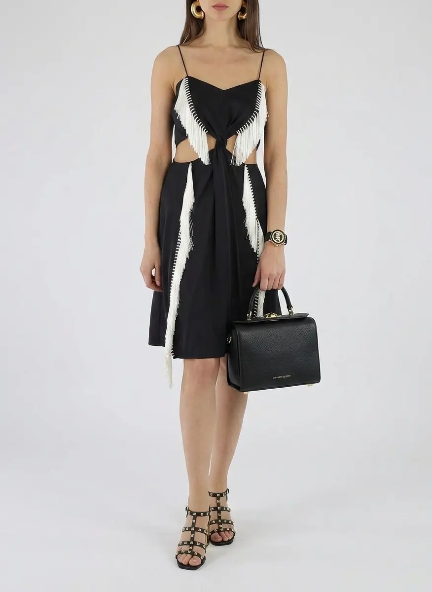Night Out Minimalist