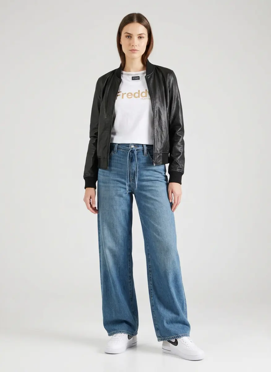 Urban Streetwear Aesthetic