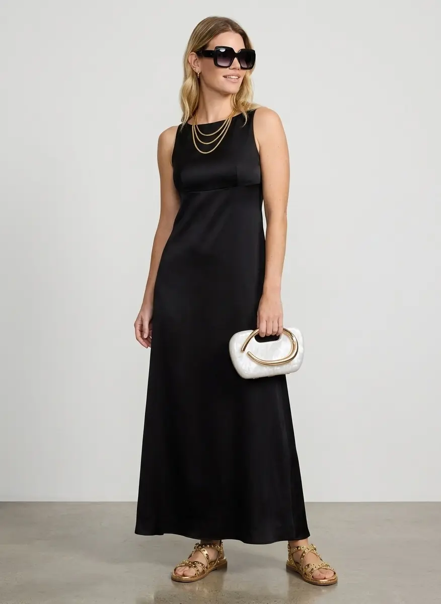 Sleek Evening Glamour