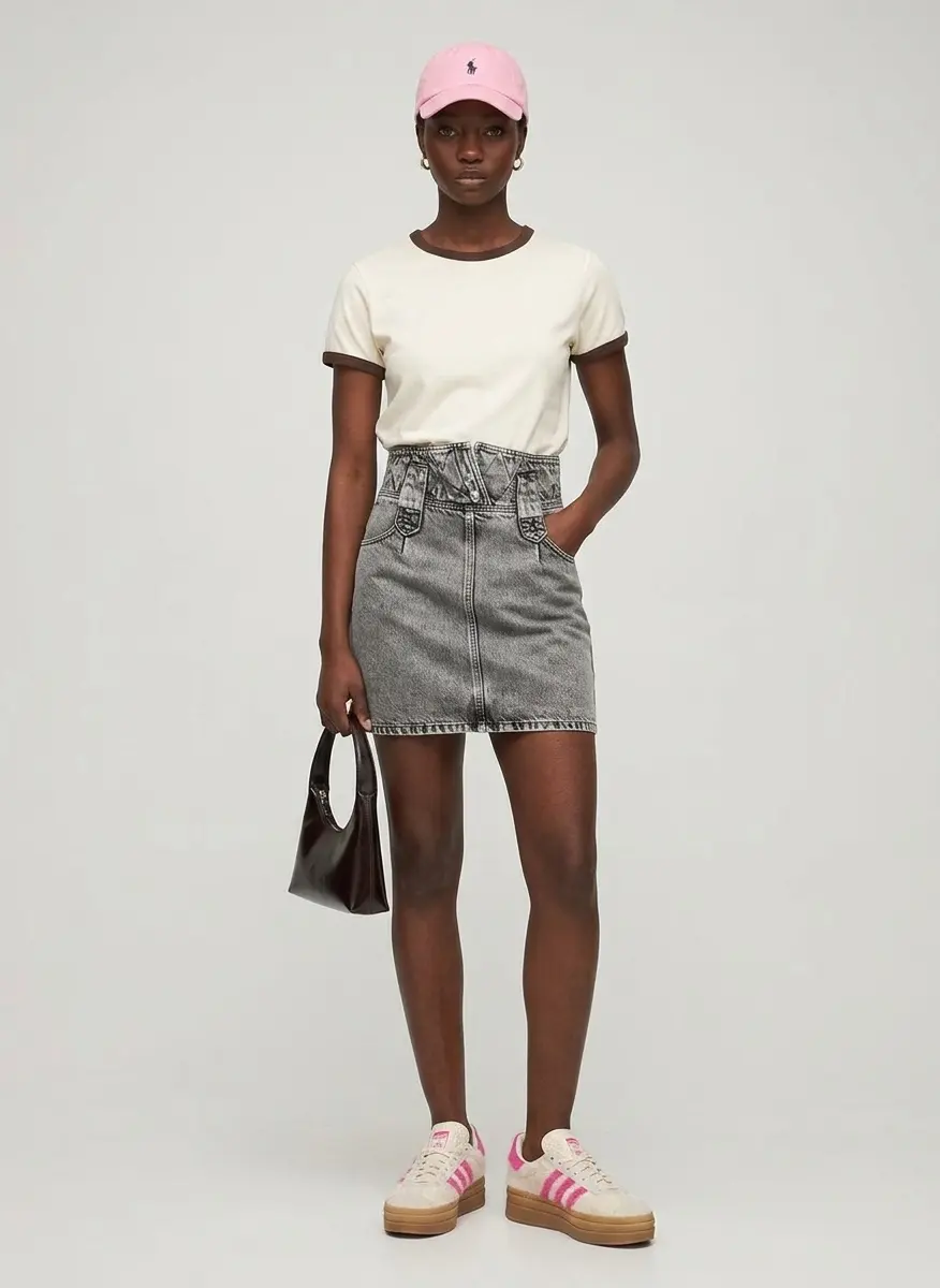 Retro Sporty Vibe
