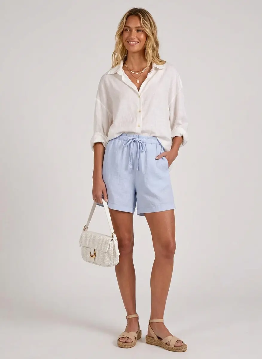 Effortless Coastal Chic