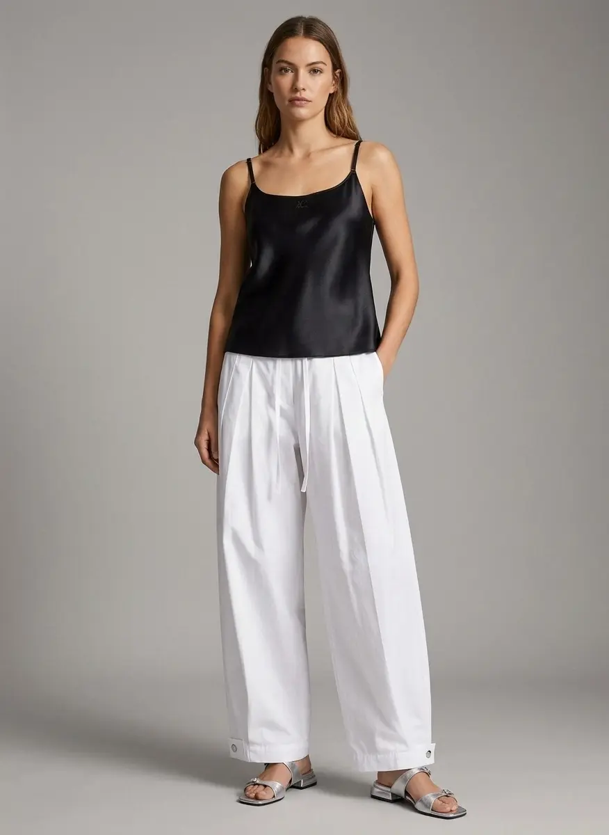 Minimalist Resort Chic
