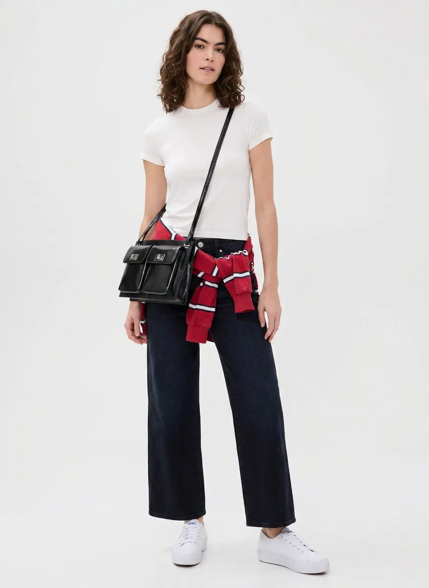 90s Minimalist Chic