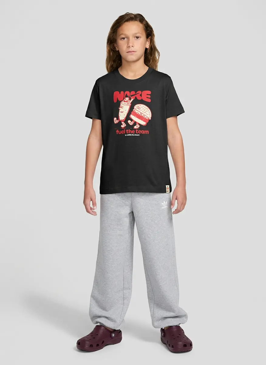 Urban Casual Minimalist