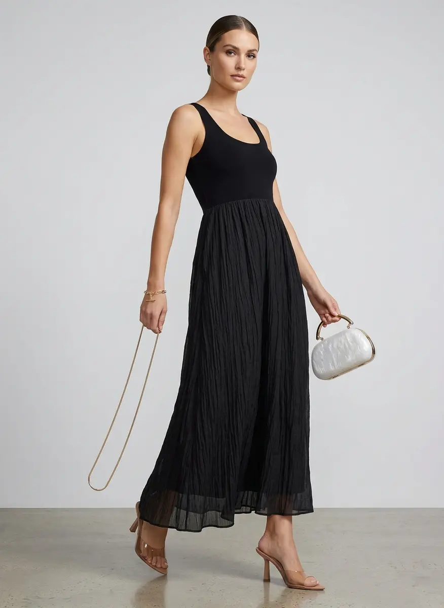Sophisticated Sculptural Chic