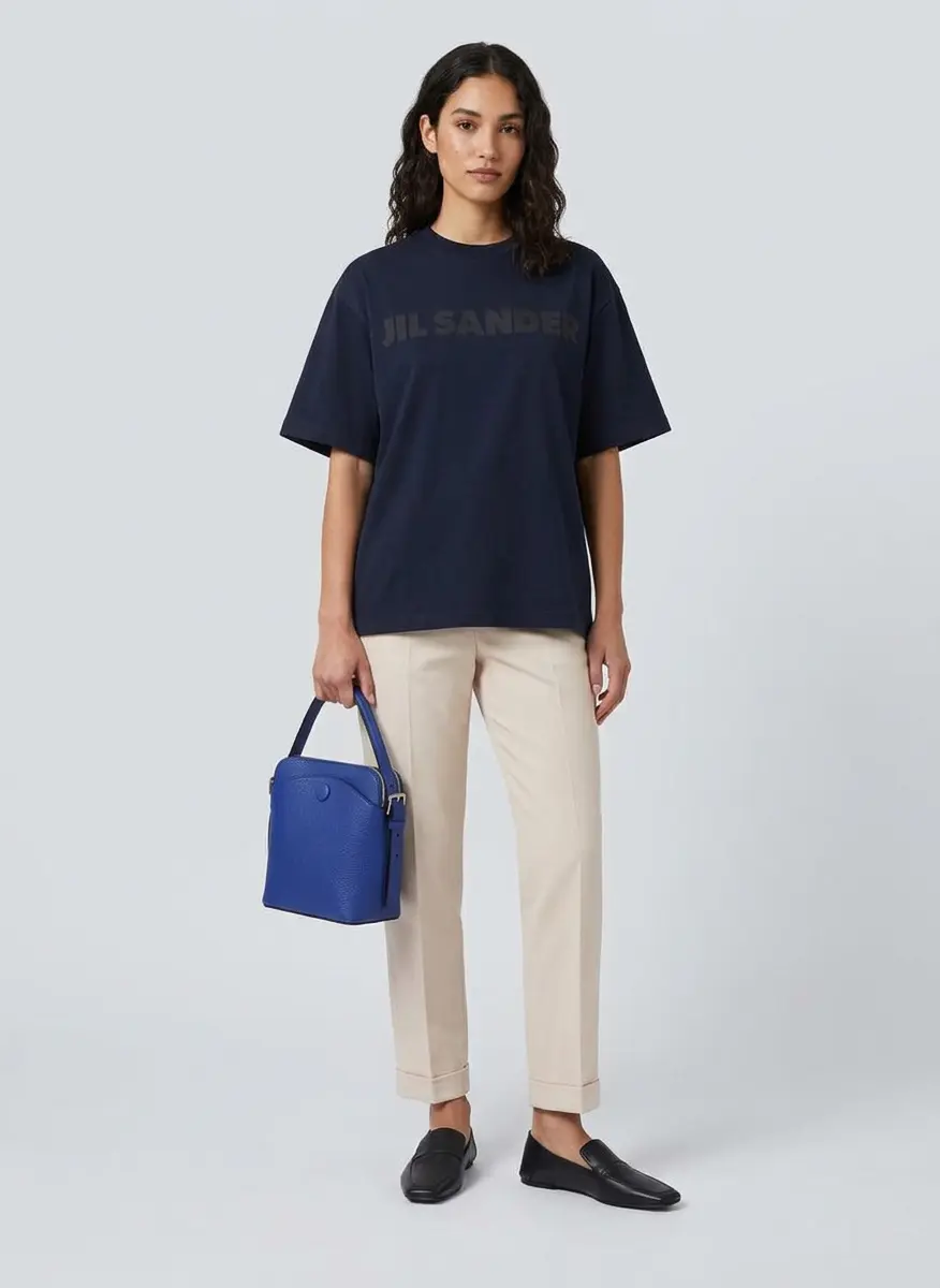 Contemporary Tailored Minimalist