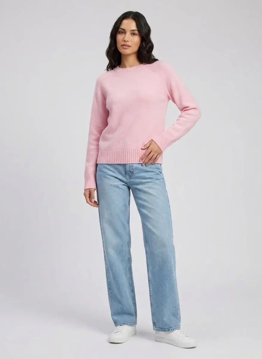 Urban Casual Edge