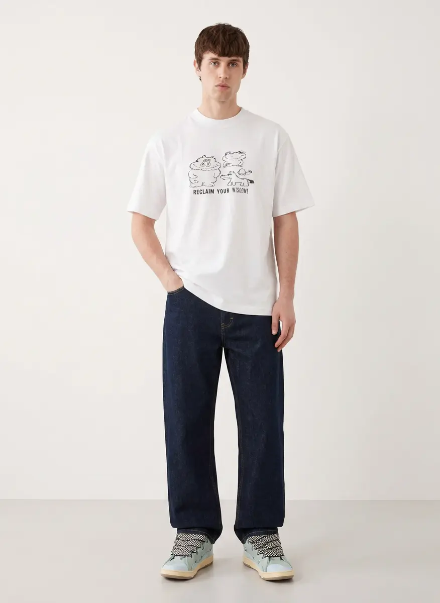 Modern Baggy Minimalist