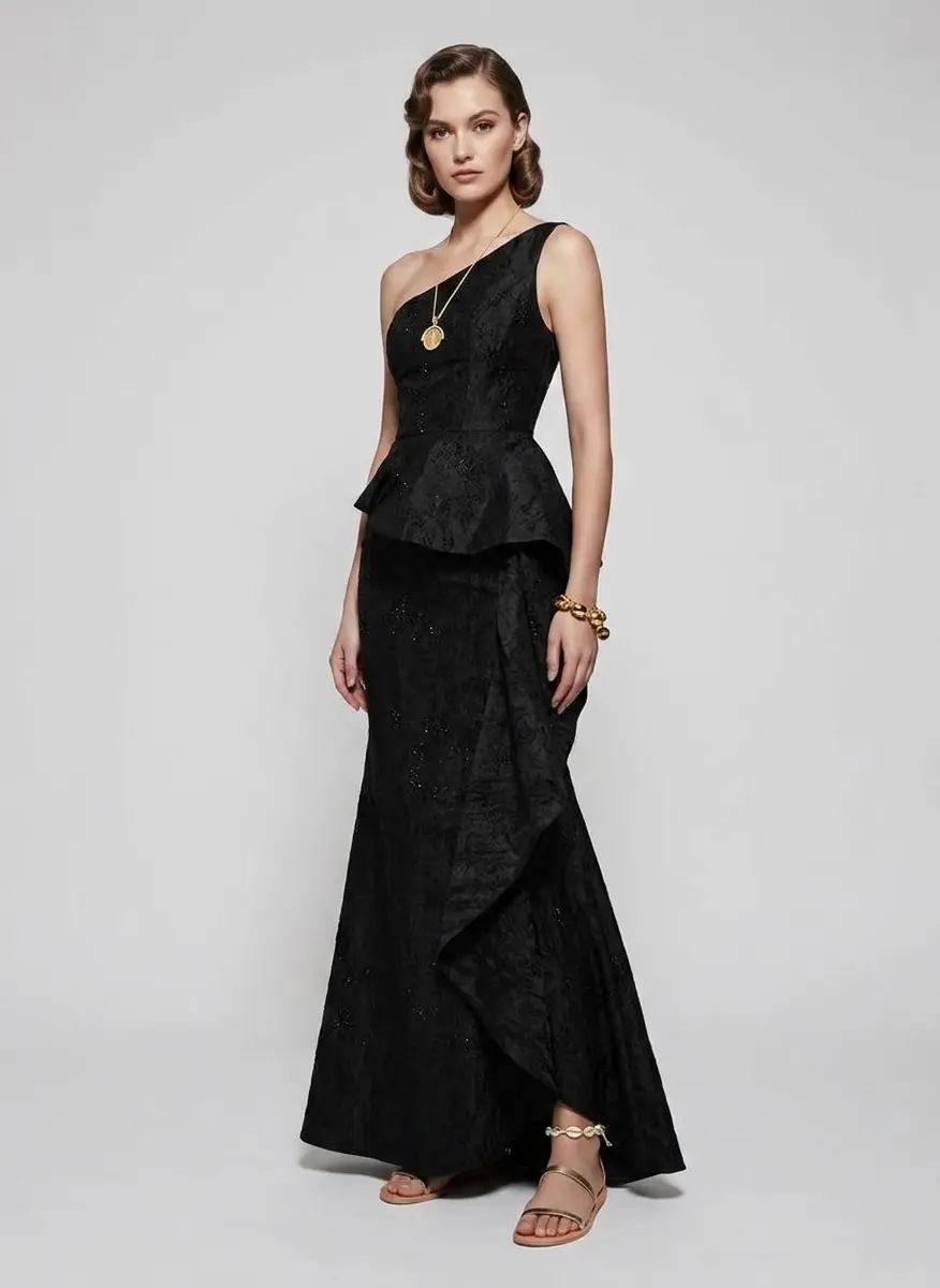 Vintage Formal Elegance