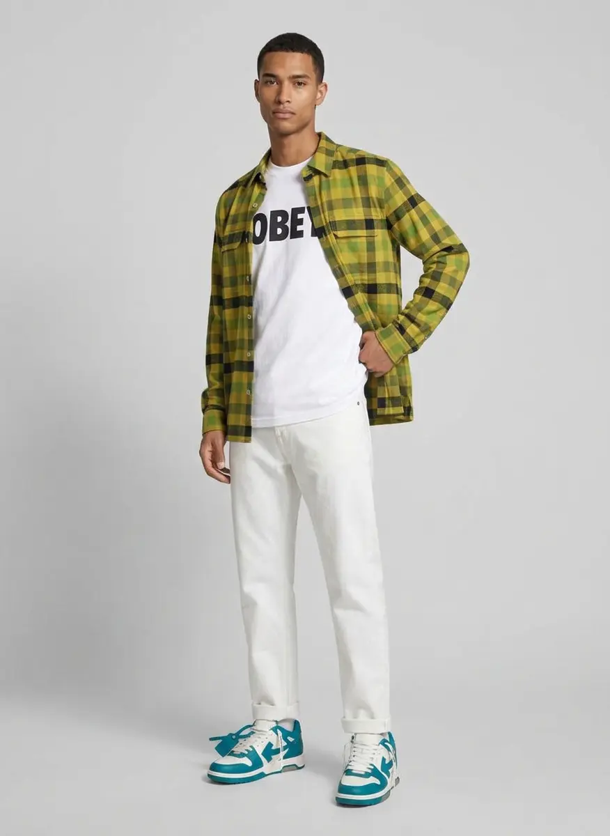 Clean Neutral Contrast