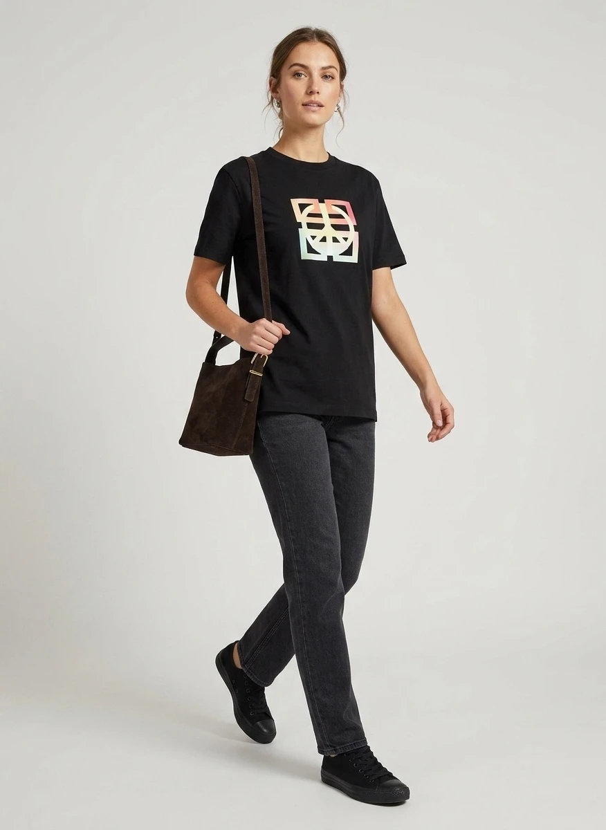 Urban Chic Noir