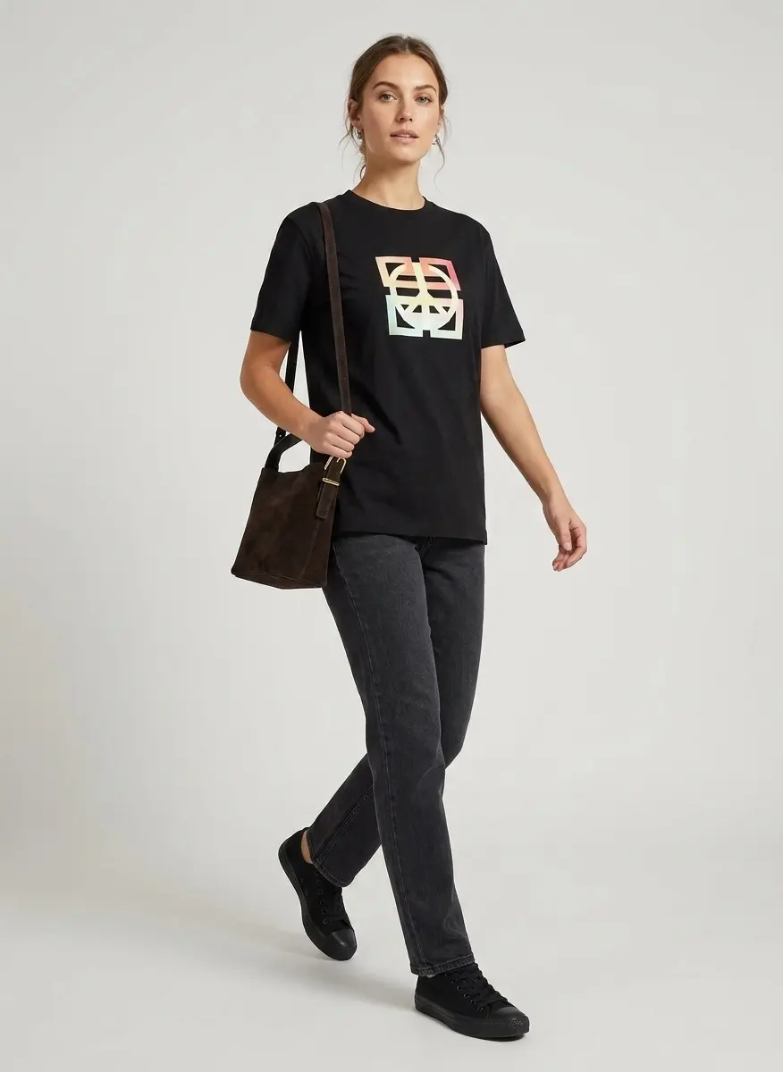 Urban Chic Noir