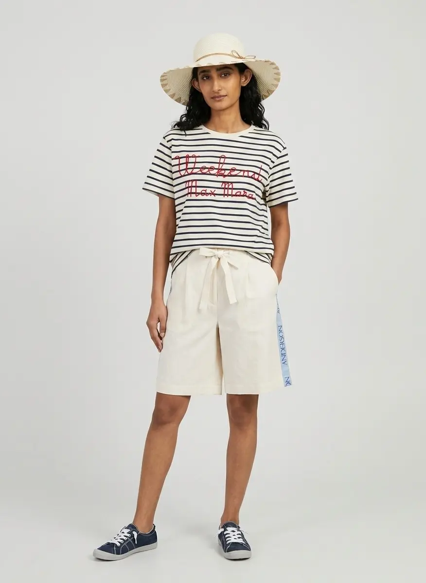 Summer Seaside Breeze