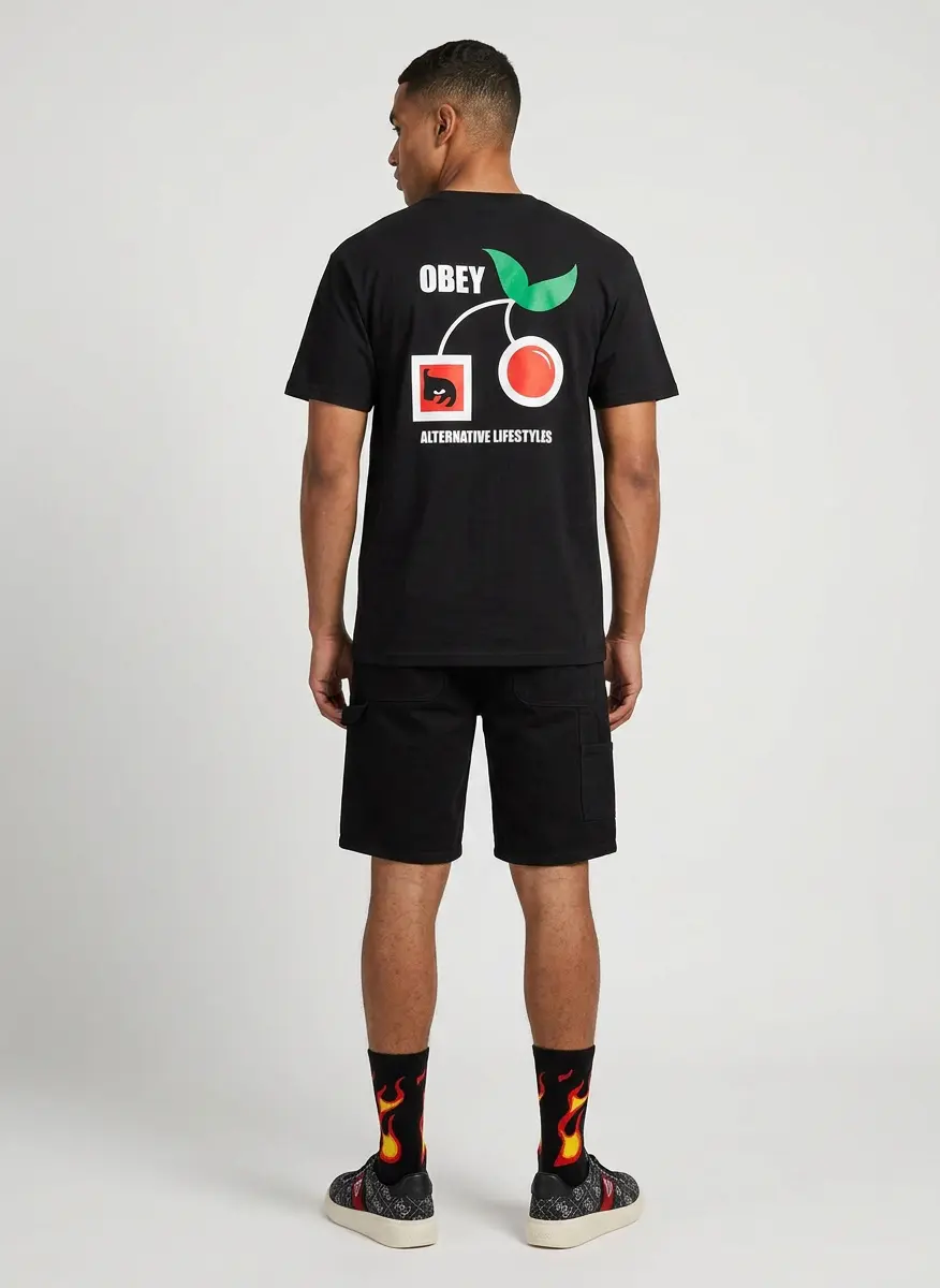 Graphic Street Staple