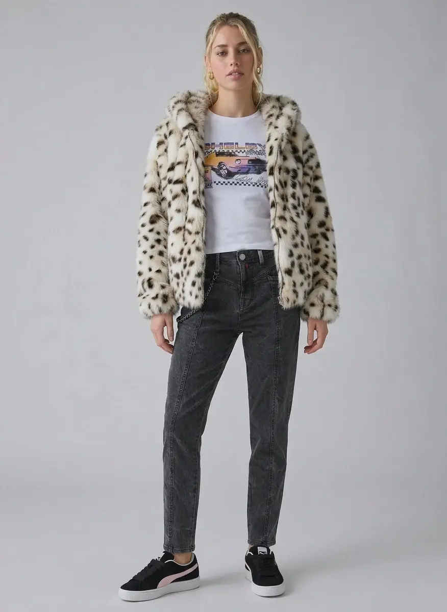 Urban Y2K Streetwear
