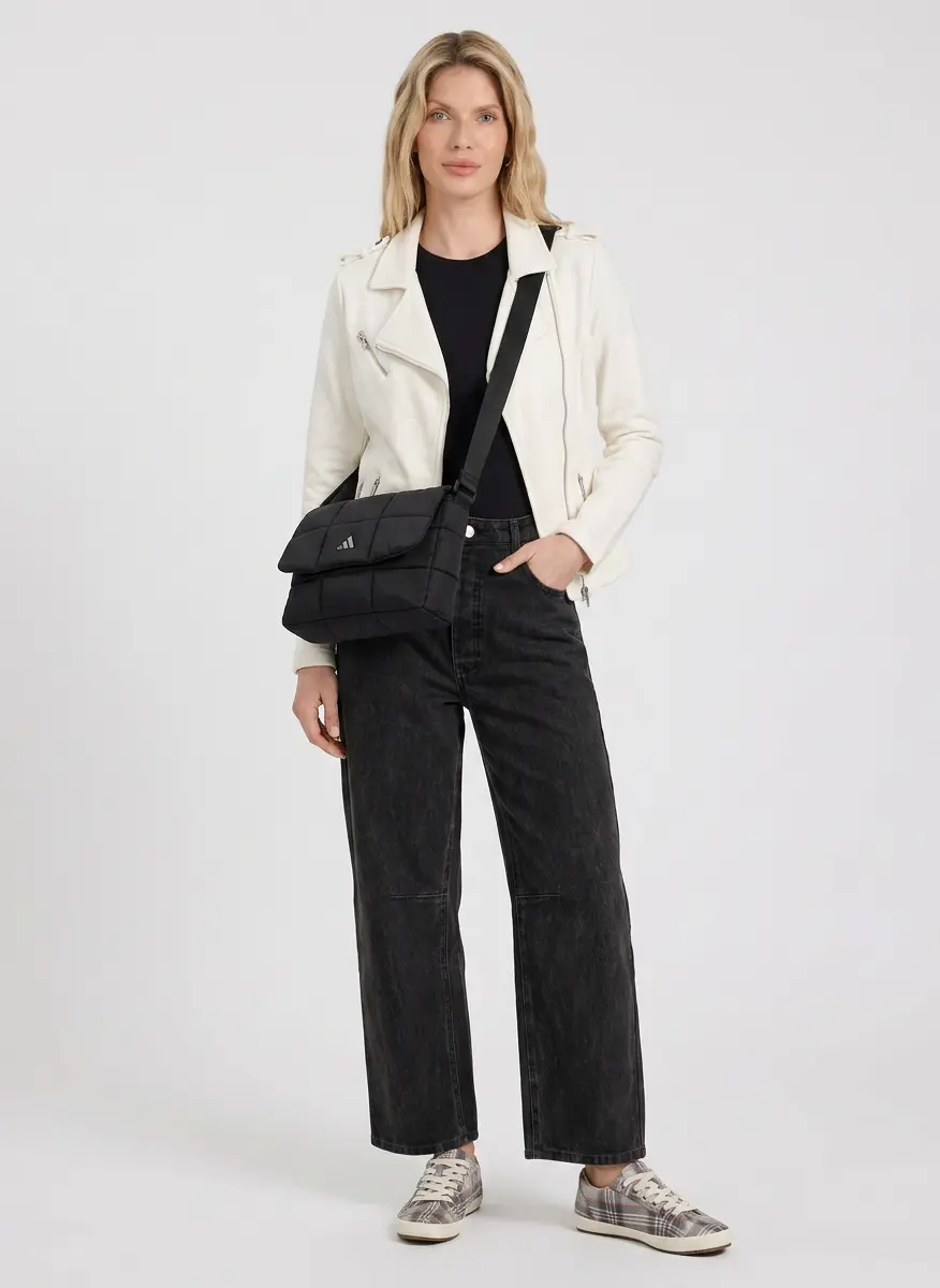 Monochrome Comfort