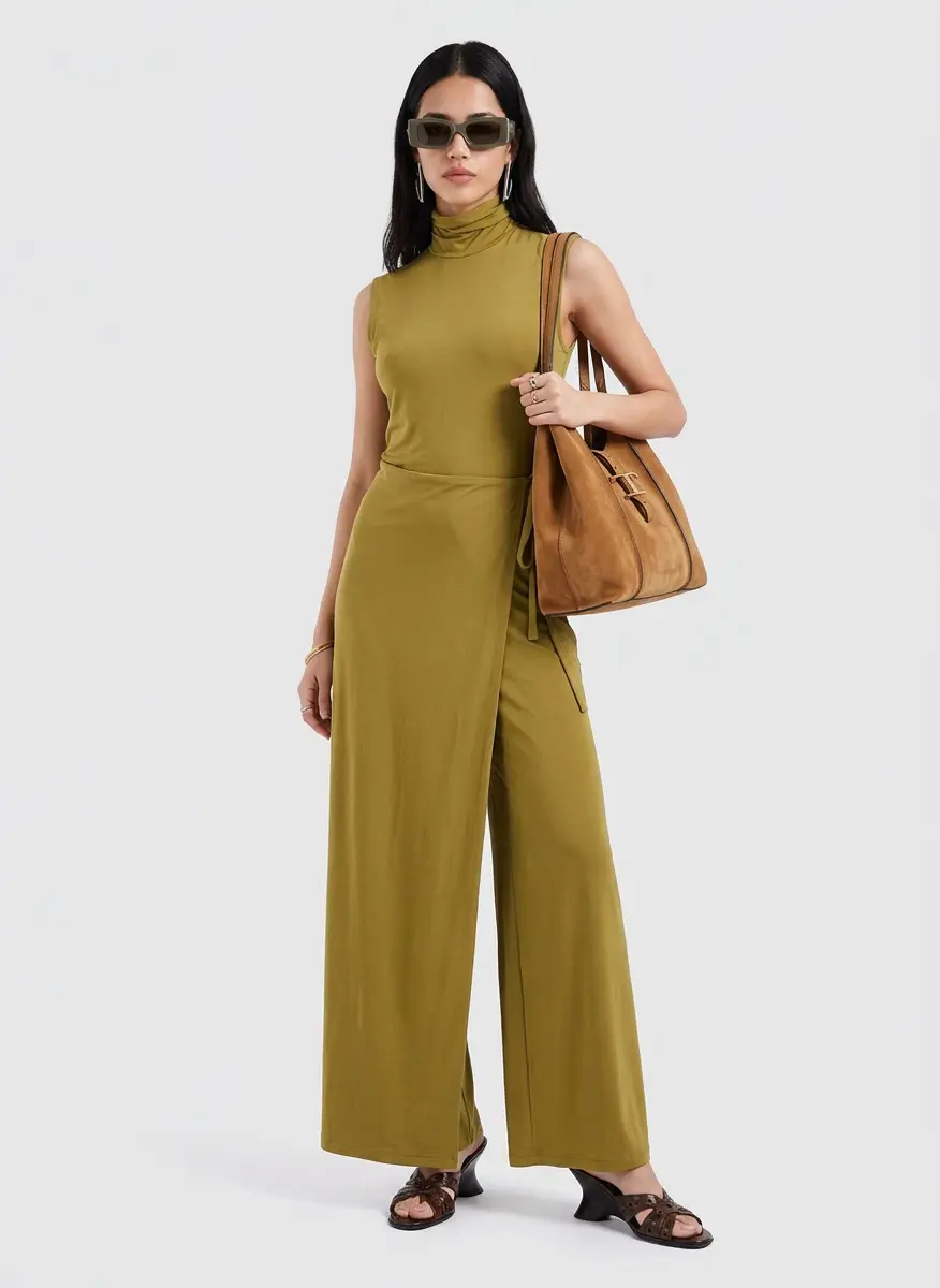Earth-Toned Luxe Luxe