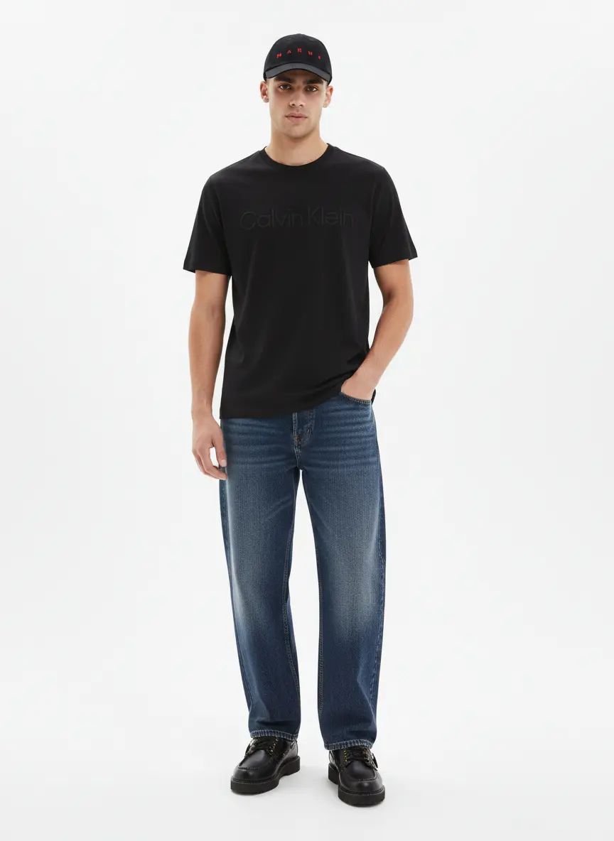 Urban Streetwear Minimalist