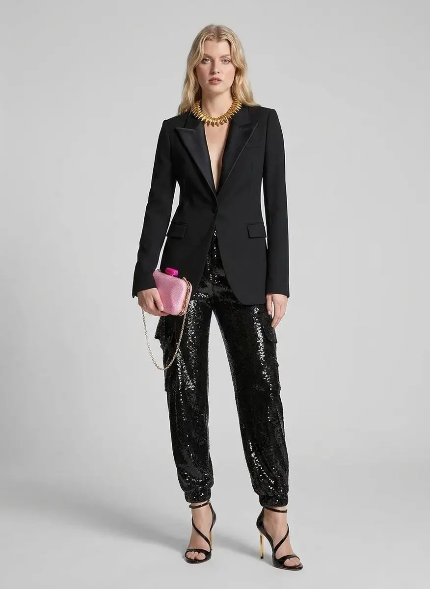 Modern Tuxedo Glamour