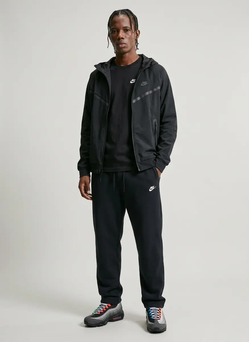 Urban Streetwear Explorer
