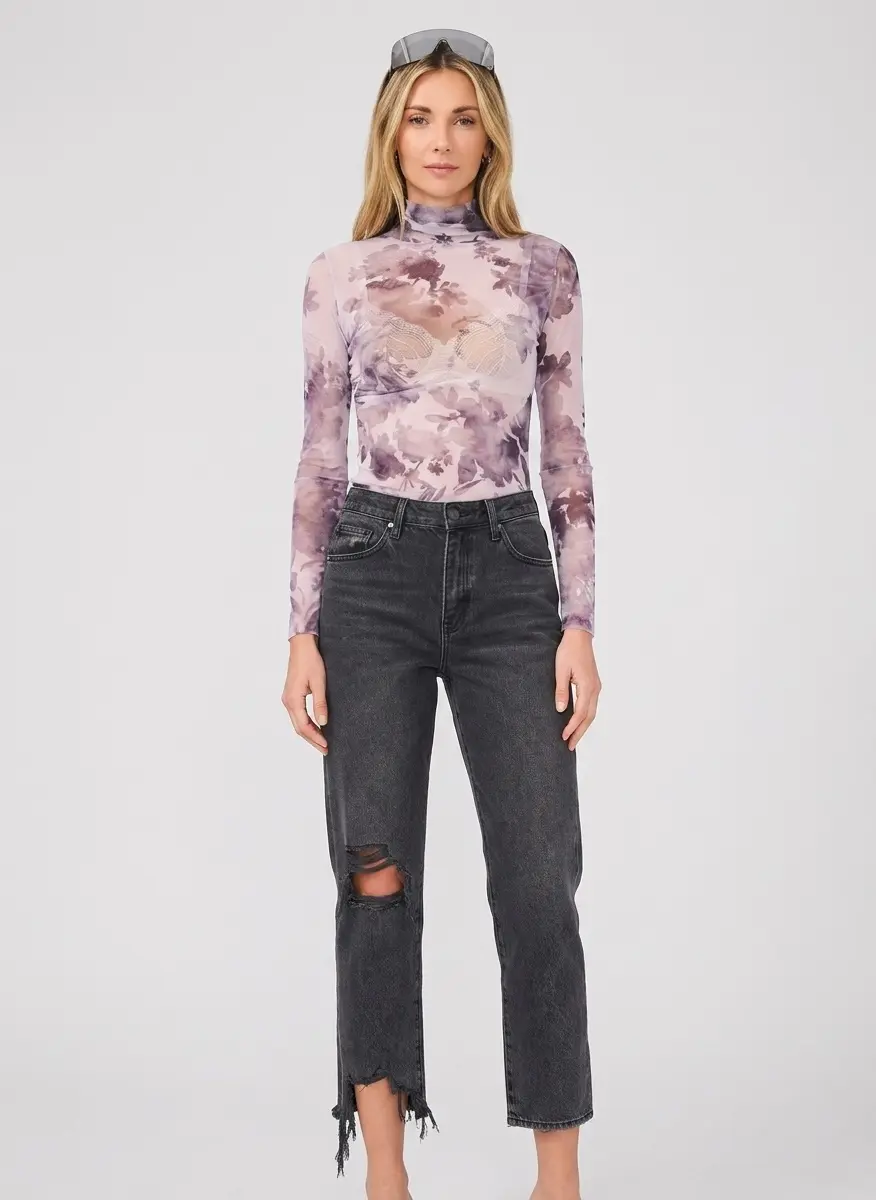 Modern Minimalist Layering