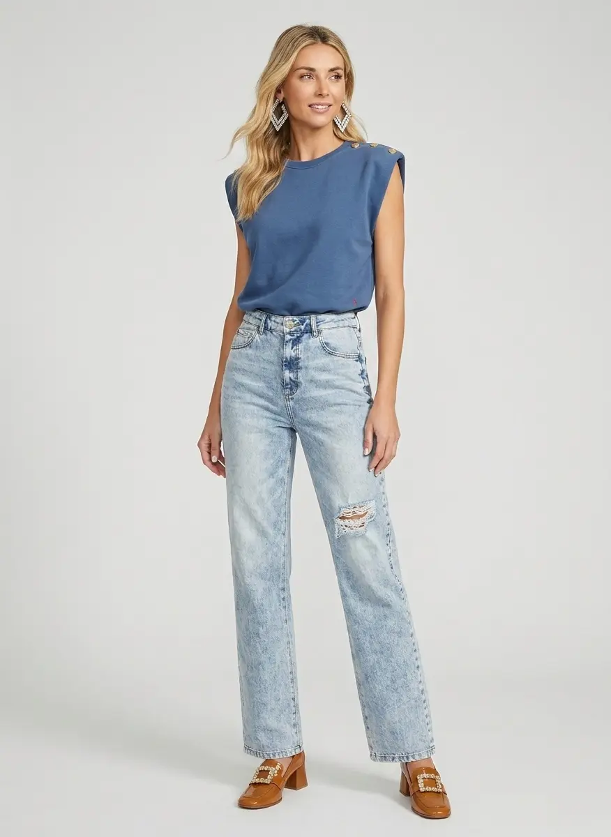 Polished Casual Brunch