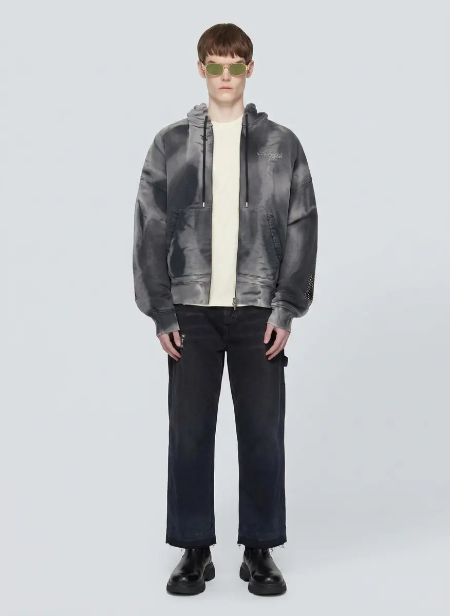 Street Luxe Avant-Garde