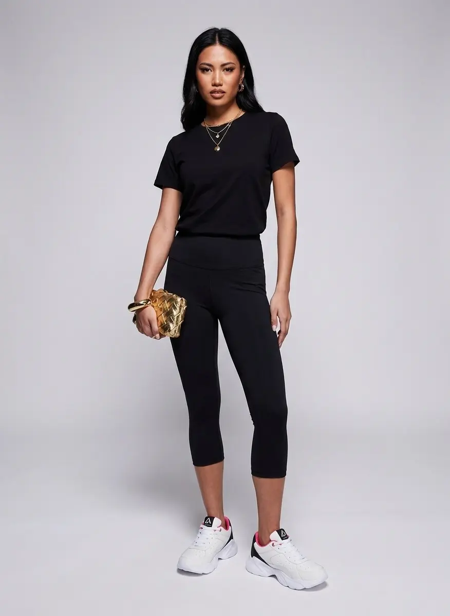 Casual Modern Minimalist