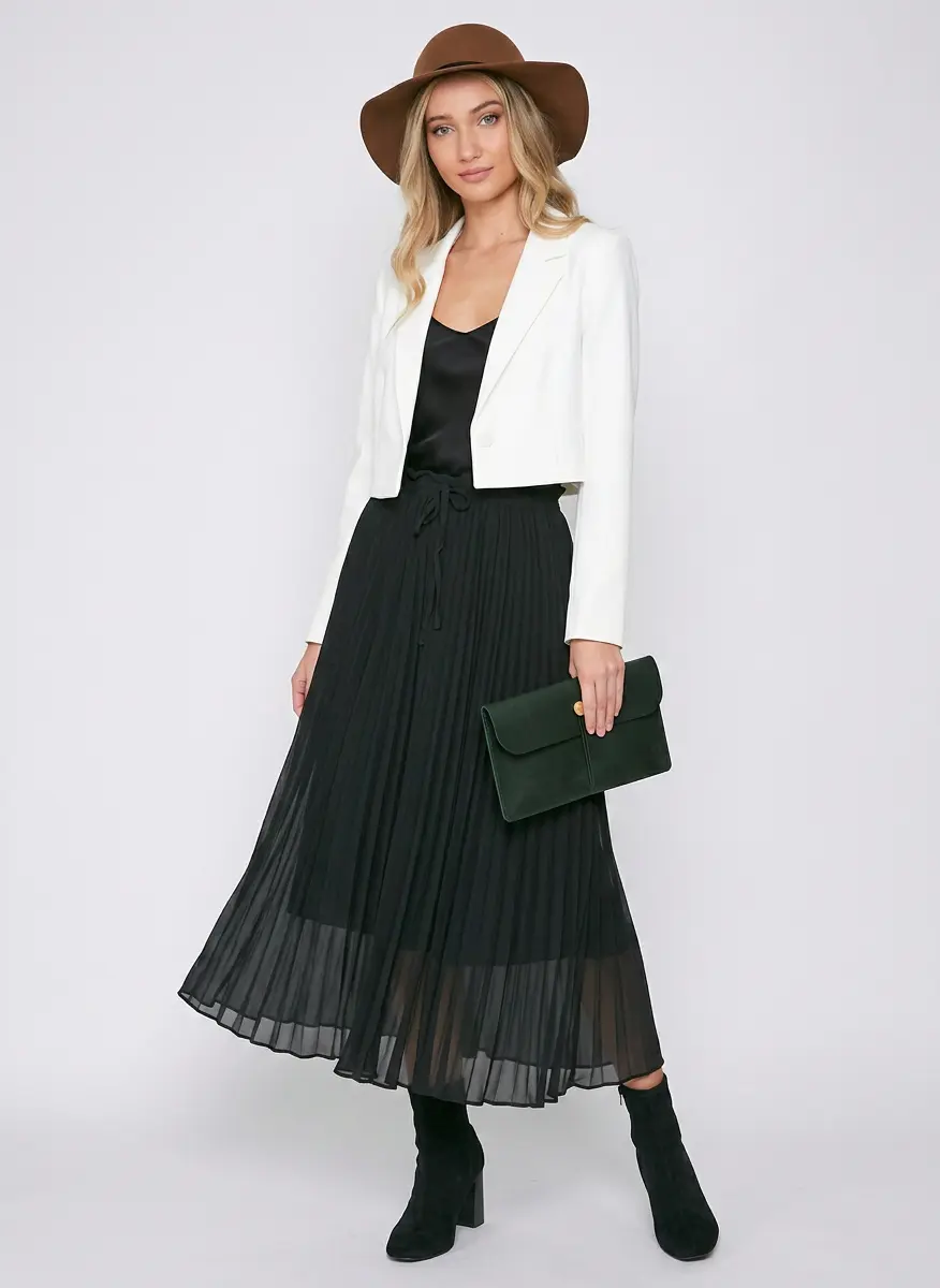 Modern Monochrome Elegance