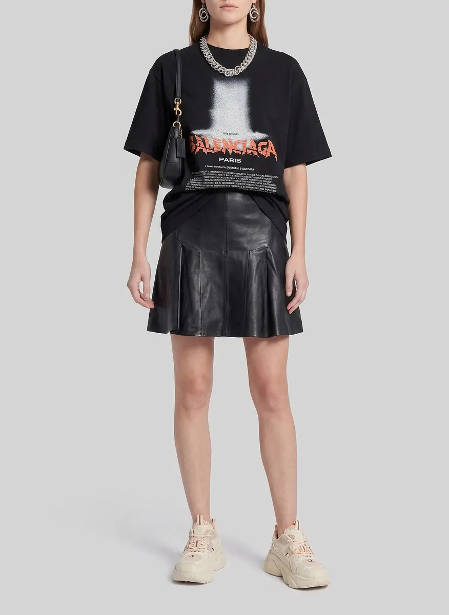 Edgy Minimalist High-Fashion