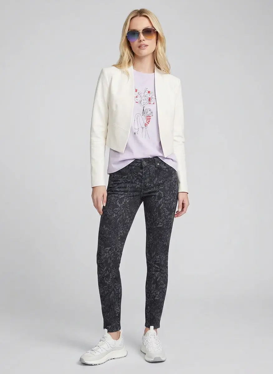 Urban Casual Chic