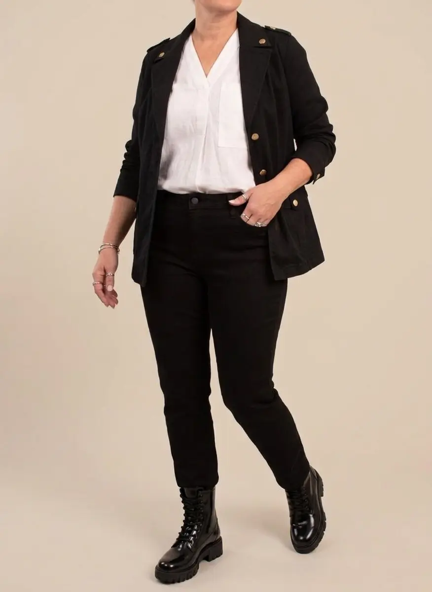Urban Monochrome Sophisticate
