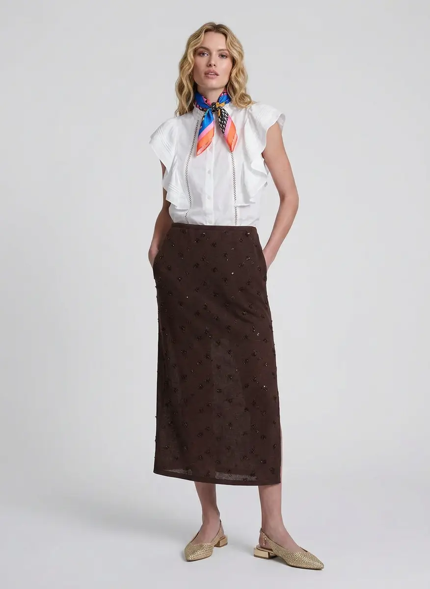Feminine Textural Contrast