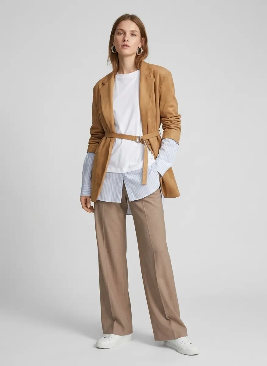 Modern Tailored Chic