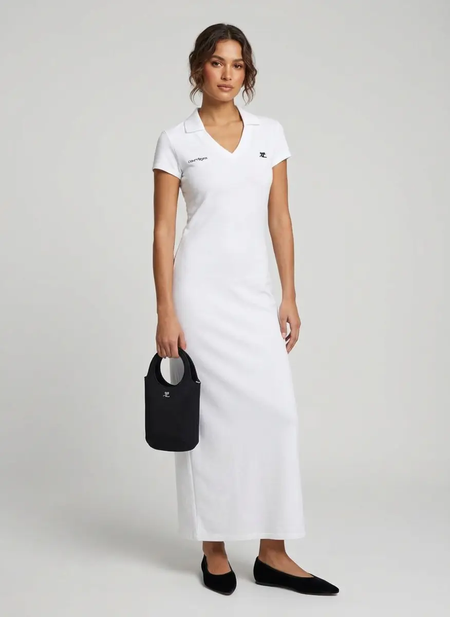 Courrèges Minimalist Noir