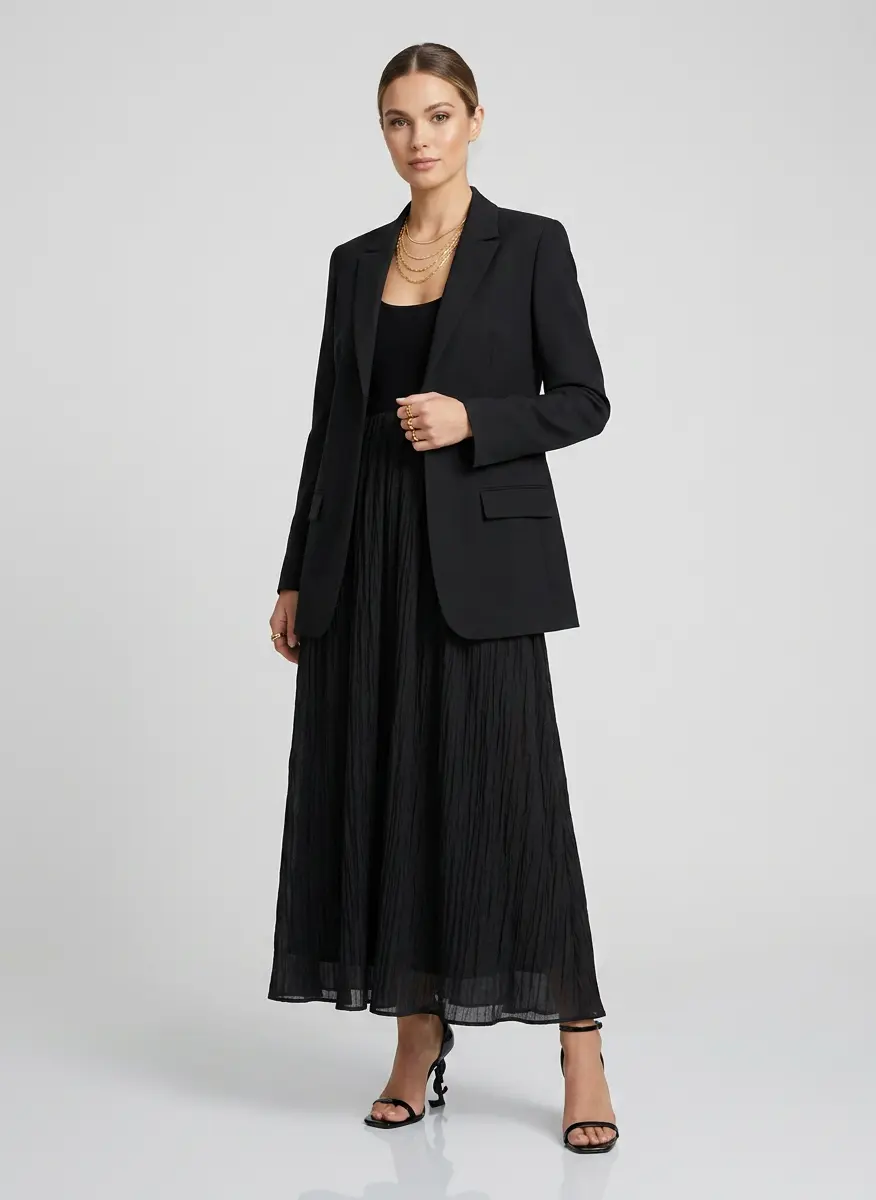 Evening Chic Noir