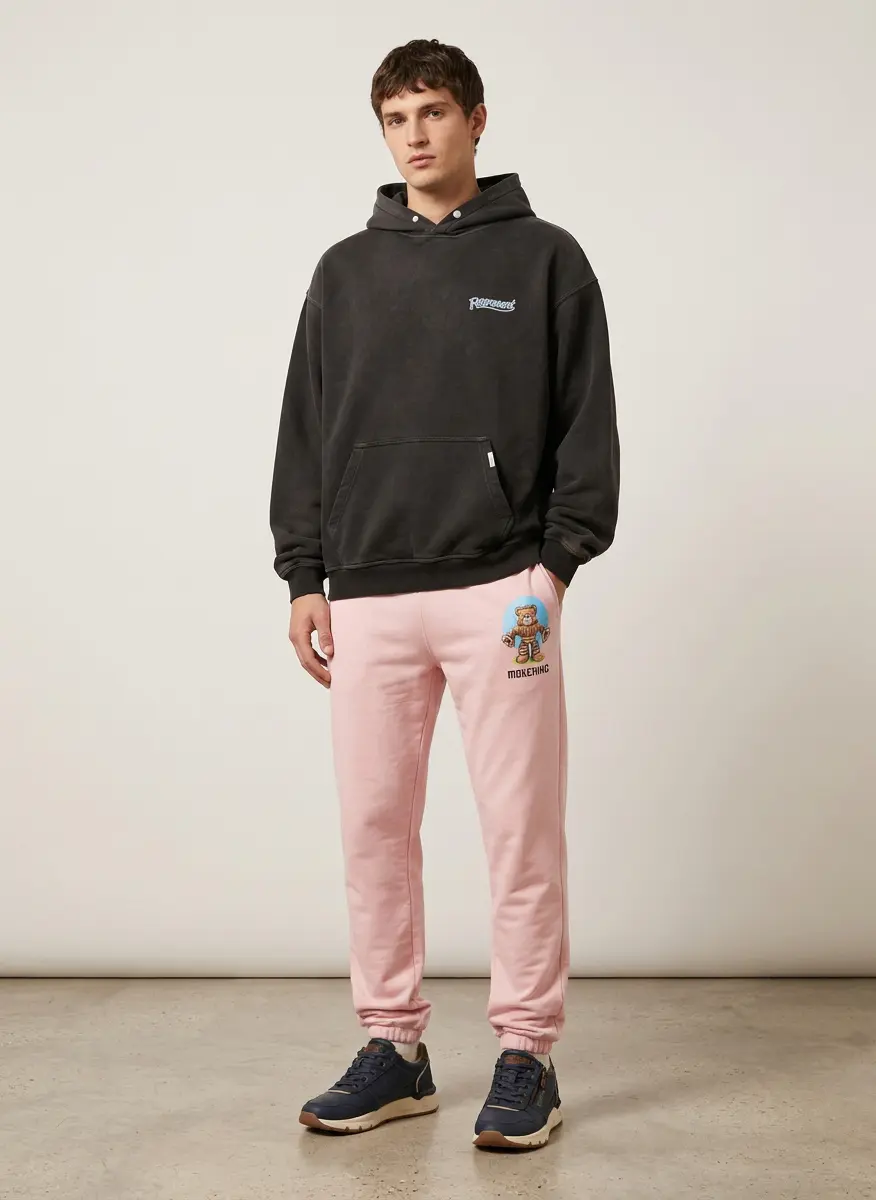 Edgy Graphic Contrast