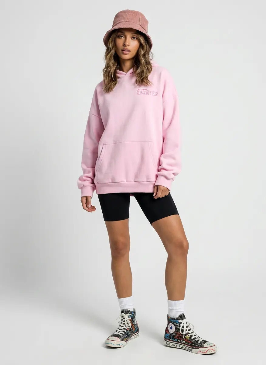 Sporty Pop Minimalist