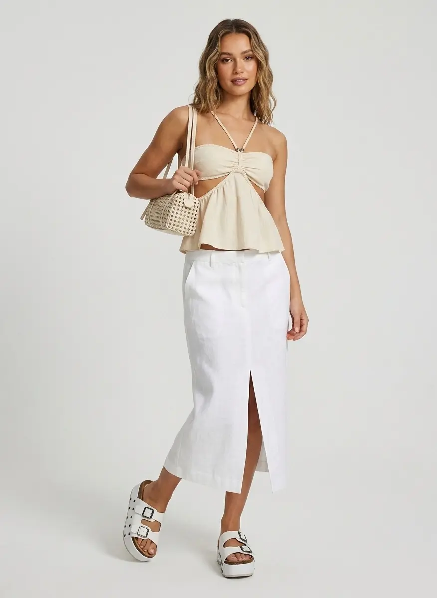 Coastal Chic Minimalism
